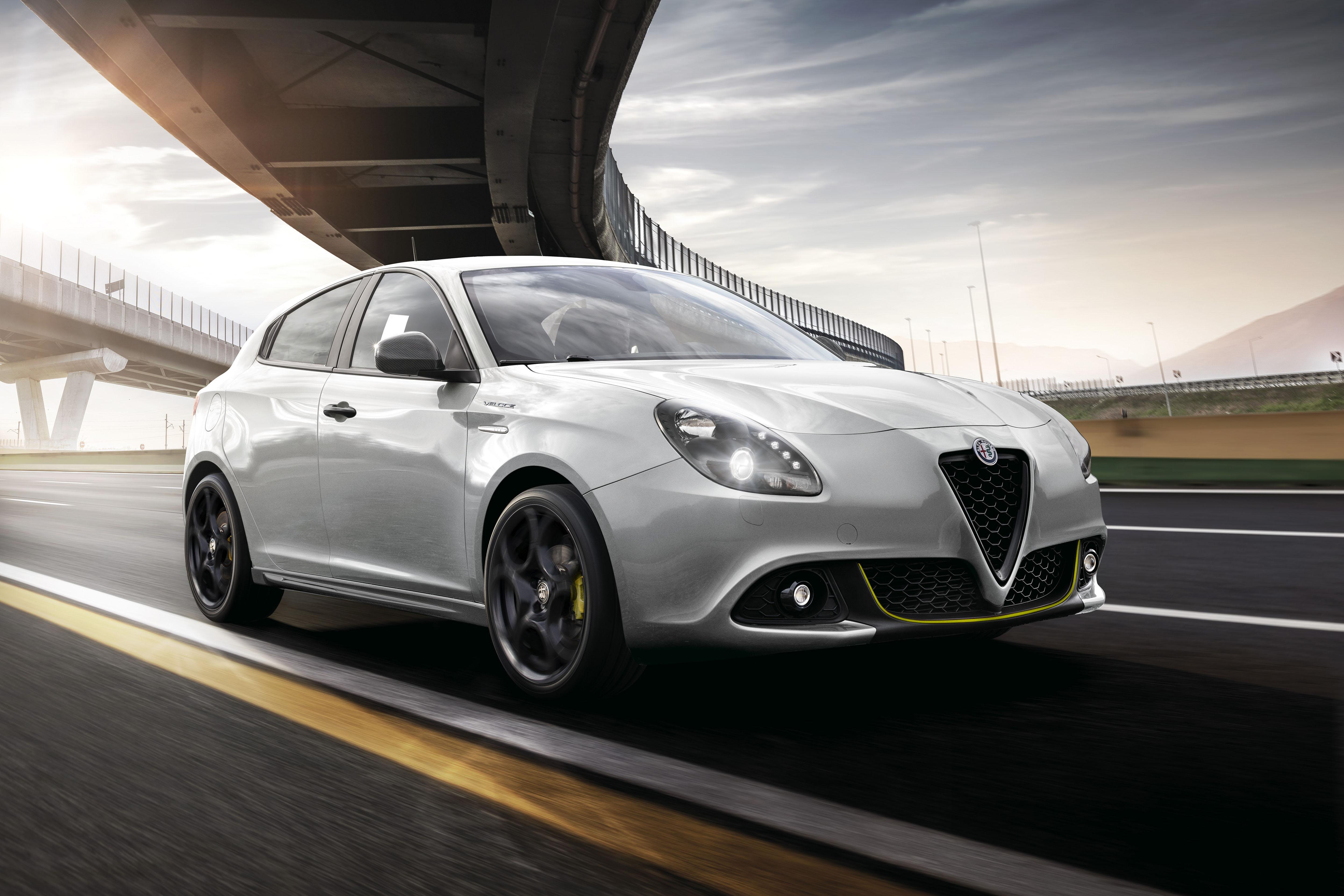 Alfa Romeo Giulietta Review, Price and Specification