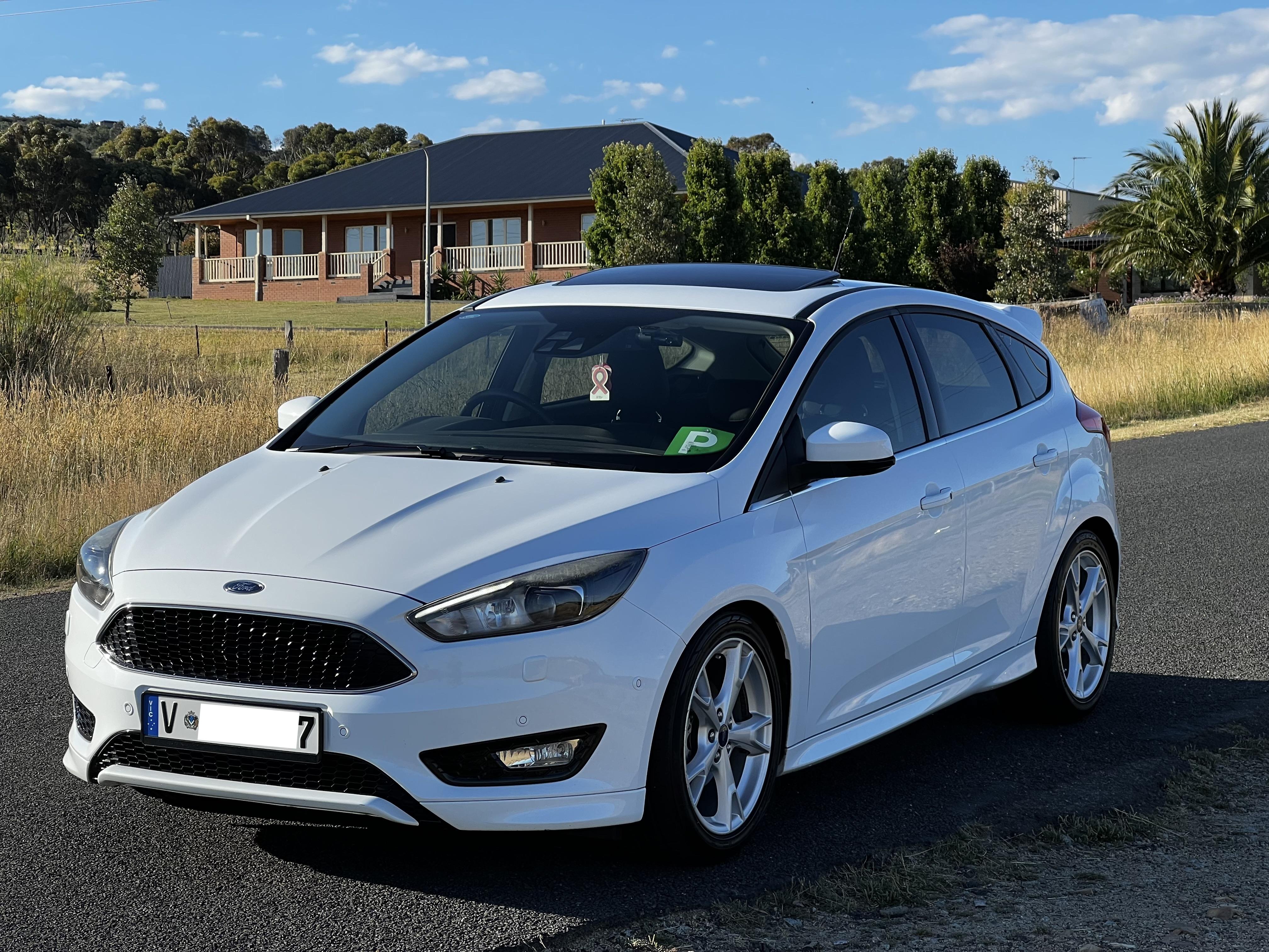 Ford Focus Review, Price and Specification